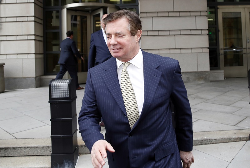 Paul Manafort půjde za mříže. Paul Manafort půjde za mříže.