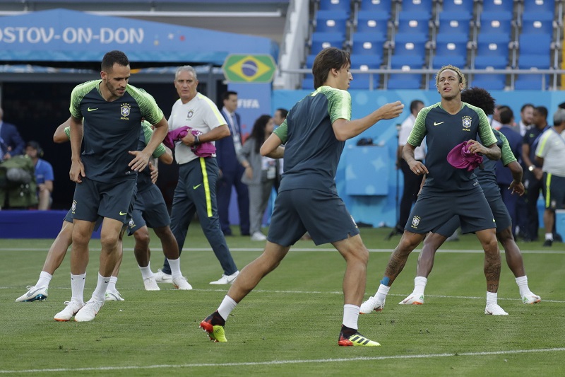 Fotbalisté Brazílie během tréninku před MS.