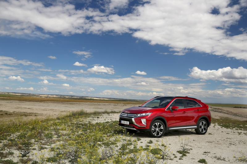 ECLIPSE CROSS - SUV KUPÉ PRO KAŽDÉHO ECLIPSE CROSS - SUV KUPÉ PRO KAŽDÉHO