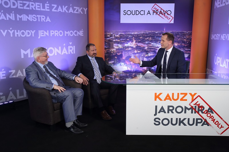 Jaromír Soukup s hosty v novém pořadu. 