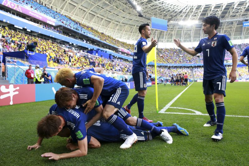 Japonci překvapivě porazili Kolumbii 2:1.