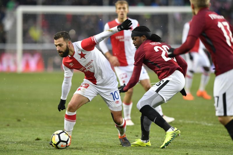 Souboj Sparty a Slavie se v nové sezoně odehraje až ve čtrnáctém kole.