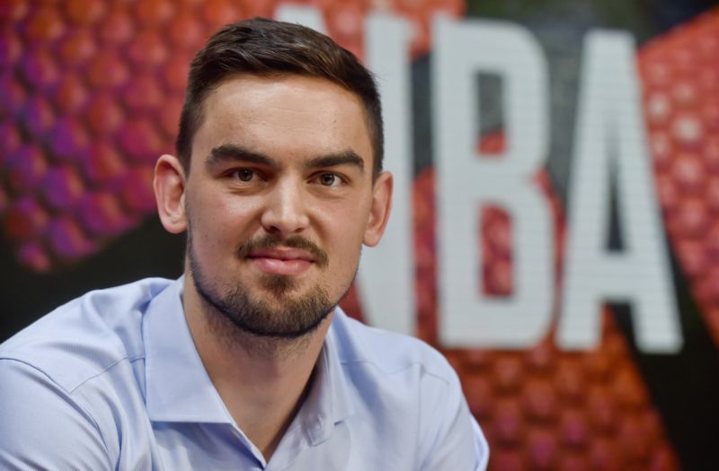 Tomáš Satoranský reprezentaci v kvalifikaci nepomůže.