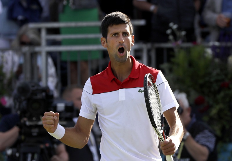 Novak Djokovič během turnaje v Queen´s Clubu.