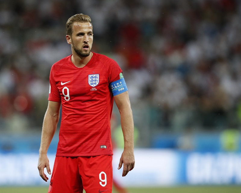 Harry Kane zařídil Anglii úvodní vítězství dvěma góly.