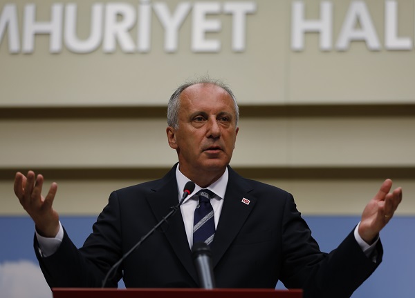 Staronově zvolený prezident Turecka Recep Tayyip Erdogan.