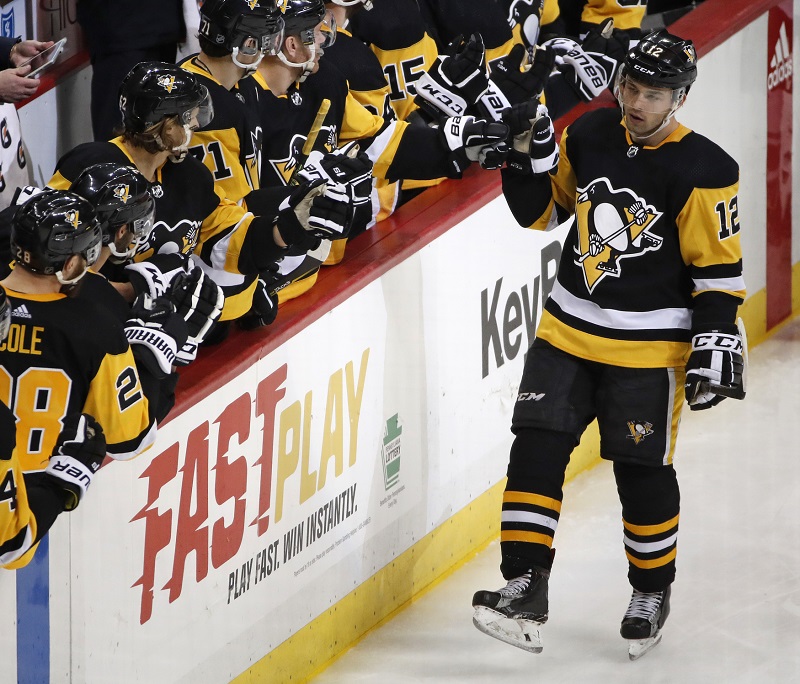 Simon dostal od Pittsburghu novou dvouletou smlouvu.