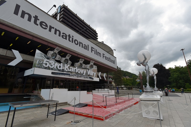 Karlovy Vary se chystají na 53. filmový festival.