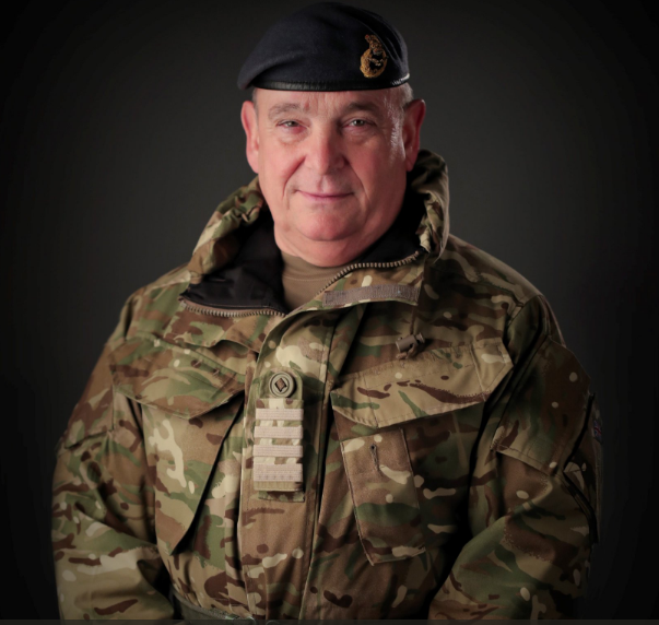 Českého generála Pavla v čele výboru NATO vystřídal Brit Peach (na snímku).