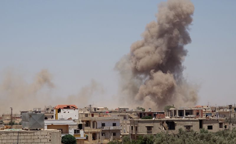 Asadův režim bombarduje město Mseifra v provincii Dará.