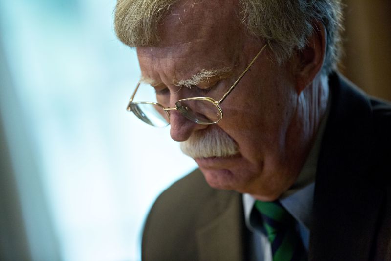 Poradce amerického prezidenta pro národní bezpečnost John Bolton.