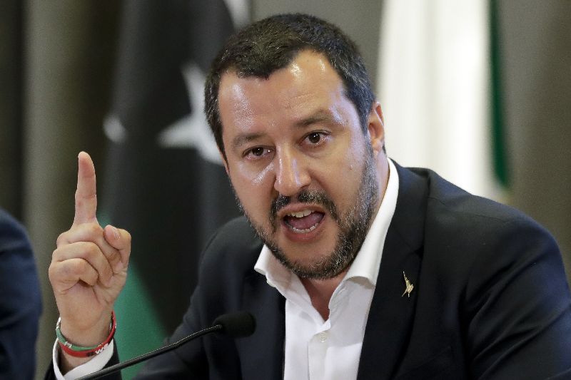Italský ministr vnitra Matteo Salvini. Italský ministr vnitra Matteo Salvini.