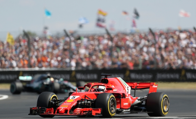 Vettel ukončil v britském Silverstonu Hamiltonovu nadvládu. Vettel ukončil v britském Silverstonu Hamiltonovu nadvládu.