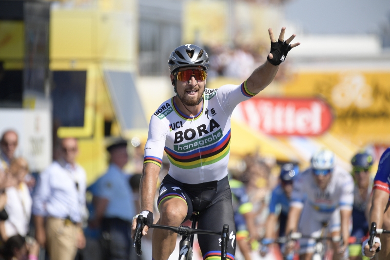Slovenský cyklista Peter Sagan byl ve spurtu nejrychlejší. 