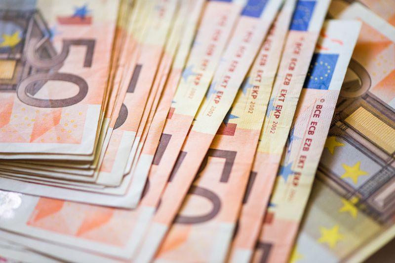 Euro bankovky.