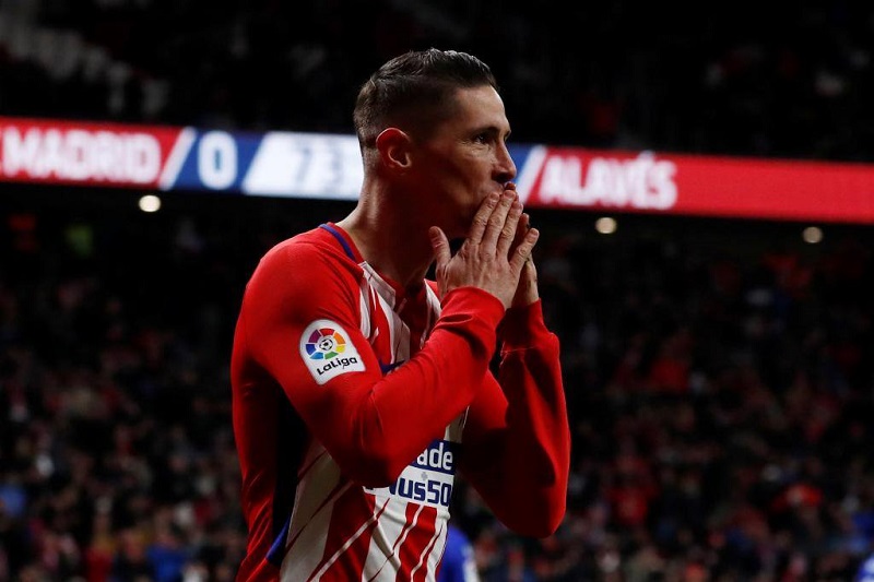 Španělský útočník Fernando Torres odehraje příští sezonu v Japonsku.