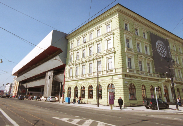 Slovenská národní galerie v Bratislavě.