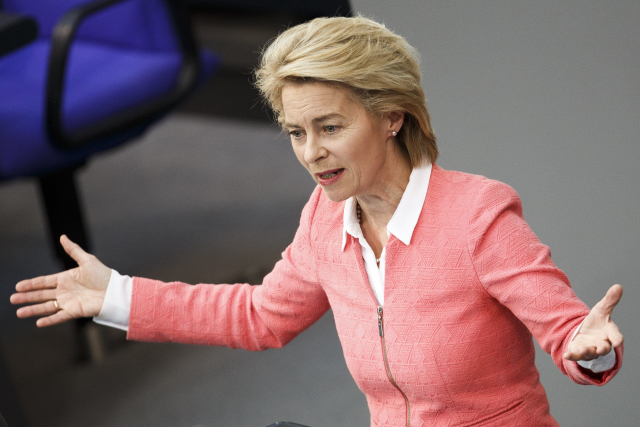 Ursula von der Leyenová. Ursula von der Leyenová.