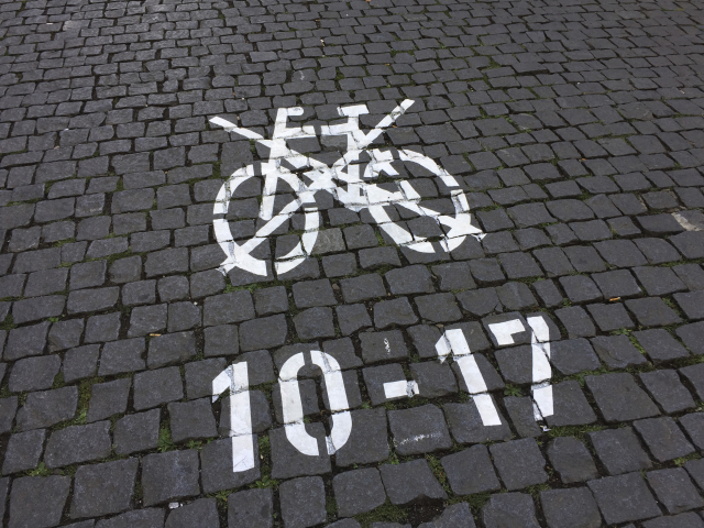 Zákaz jízdy cyklistů v Praze 1.