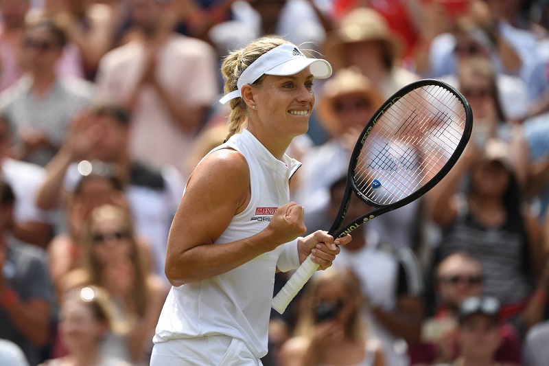 Němka Angelique Kerberová si připsala další vítězství a je první finalistkou Wimbledonu.