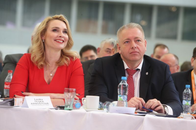 Milan Chovanec a Lenka Teska Arnoštová na sjezdu ČSSD.