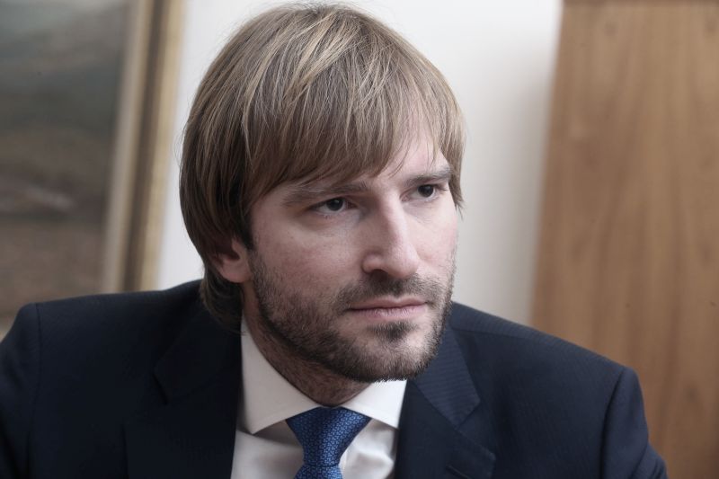 Ministr zdravotnictví Adam Vojtěch.