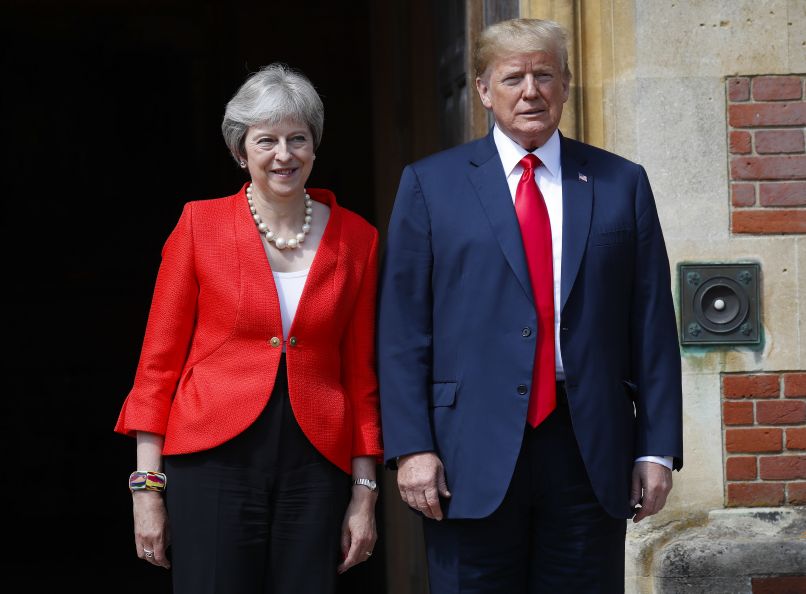 Britská premiérka Theresa Mayová a americký prezident Donald Trump.