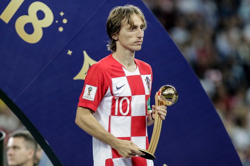 Luka Modrič s cenou pro nejlepšího hráče celého MS.