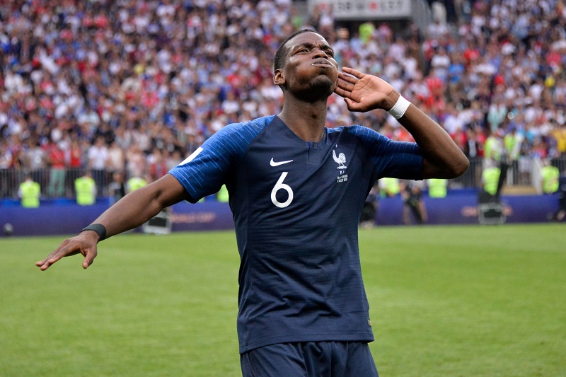 Paul Pogba si užil mistrovské oslavy.