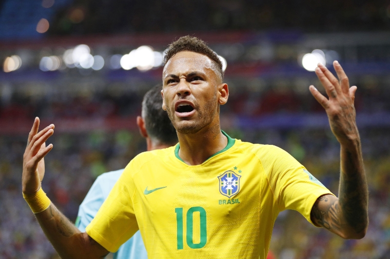 Fotbalista Neymar. 