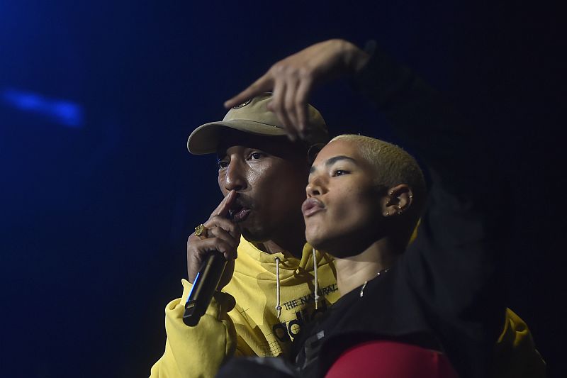 Pharell Willams (vlevo) z kapely N.E.R.D.