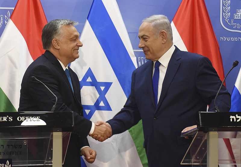 Maďarský premiér Viktor Orbán (vlevo) a jeho izraelský protějšek Benjamin Netanjahu.