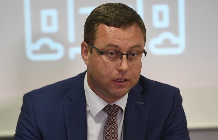 Pavel Zeman.