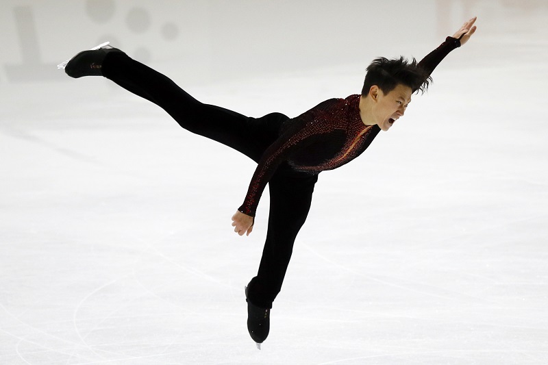 Kazašský krasobruslař Denis Ten zemřel, bylo mu 25 let. Kazašský krasobruslař Denis Ten zemřel, bylo mu 25 let.