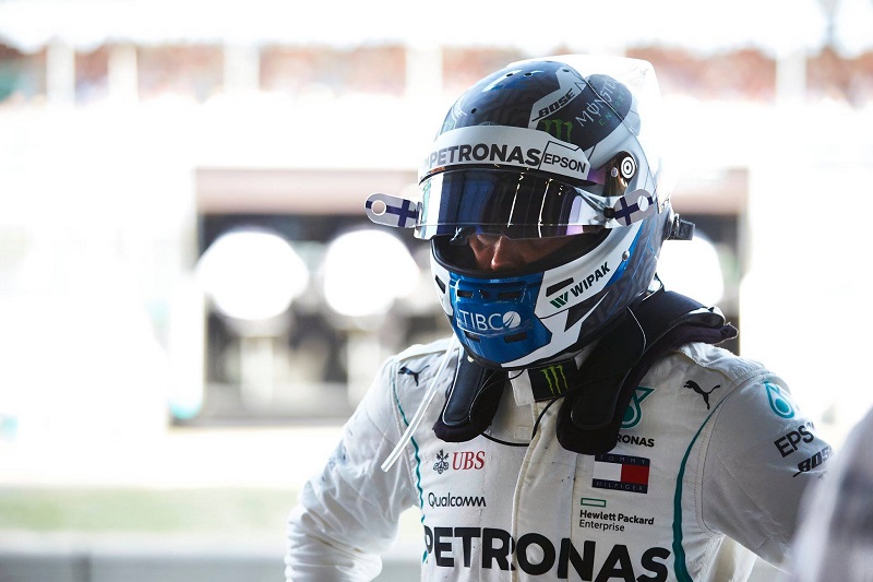 Valtteri Bottas zůstává u stáje Mercedes.