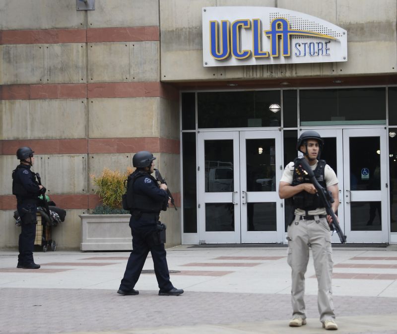 Policie Los Angeles, při zásahu v obchodě (ilustrační foto).