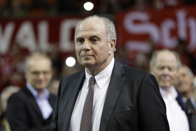 Uli Hoeness se tvrdě opřel do bývalého hráče německé reprezentace.