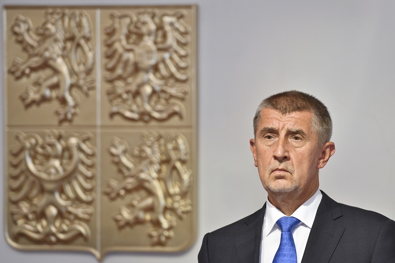 Premiér Andrej Babiš se osobně zapojí do kauzy H-Systemu.