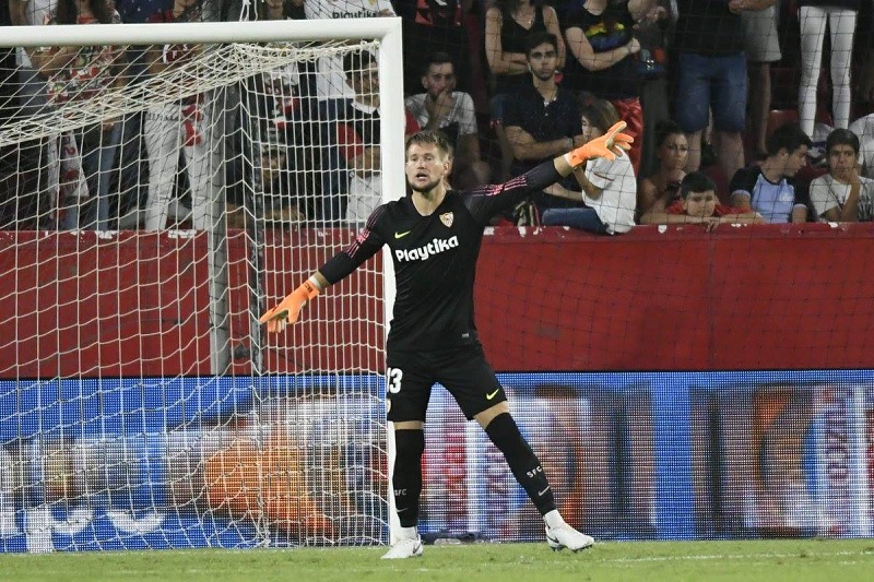 Tomáš Vaclík má za sebou úspěšnou premiéru. Tomáš Vaclík má za sebou úspěšnou premiéru.