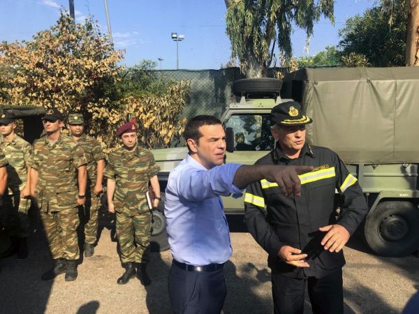 Řecký premiér Alexis Tsipras na návštěvě obce Mati.