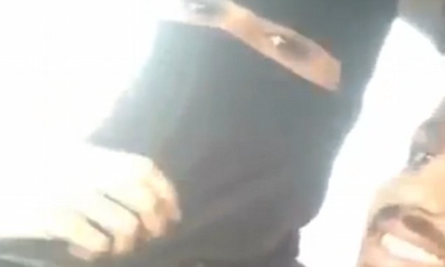 Saúdové zatkli pár, za polibek sdílený na sociální síti.