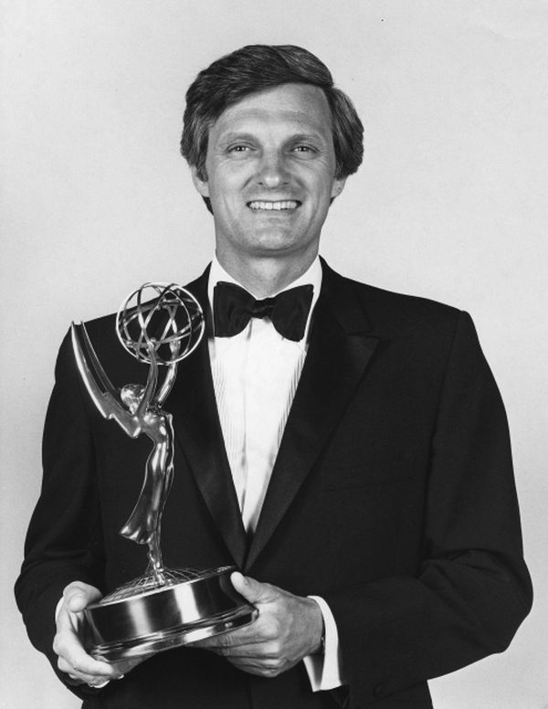 Herec Alan Alda.