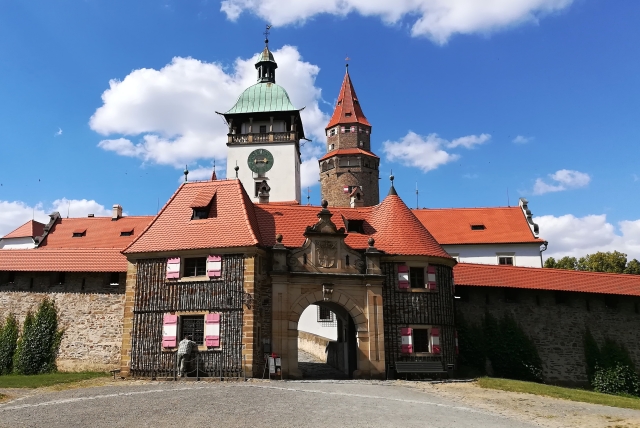 Hrad Bouzov.