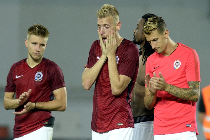 Uroš Radakovič převedl v odvetě proti Subotici fatální chybu. Jeho spoluhráči ale měli vstřelit více branek. Uroš Radakovič převedl v odvetě proti Subotici fatální chybu. Jeho spoluhráči ale měli vstřelit více branek.