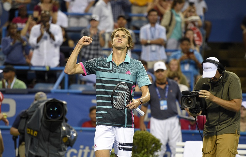 Alexander Zverev si připsal 39. letošní vítězství, Murray vzdal