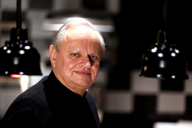 Francouzský šéfkuchař Joël Robuchon.