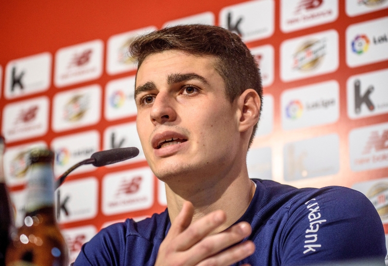 Fotbalový brankář Kepa Arrizabalaga. 