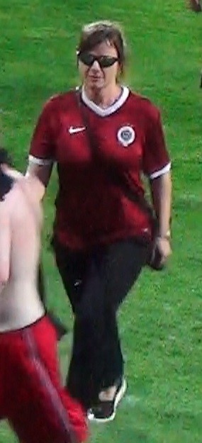 Policie hledá výtržníky, kteří pronikli na hřiště Sparty. Policie hledá výtržníky, kteří pronikli na hřiště Sparty.