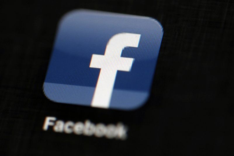 Facebook bude blokovat informace o výrobě zbraní na 3D tiskárnách.