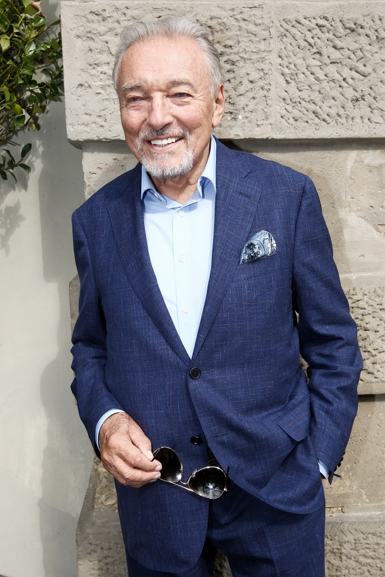 Karel Gott.